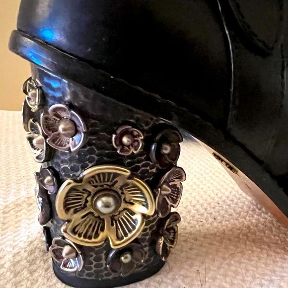 Coach Moto Bootie Heel Floral Black/Black  Fall in Central Park look! MINT! - Picture 2 of 5